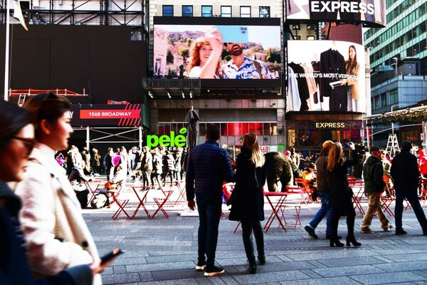 Η Αθήνα στις γιγαντοοθόνες της Times Square στη Νέα Υόρκη - Μέσω της καμπάνιας του Δήμου Αθηναίων