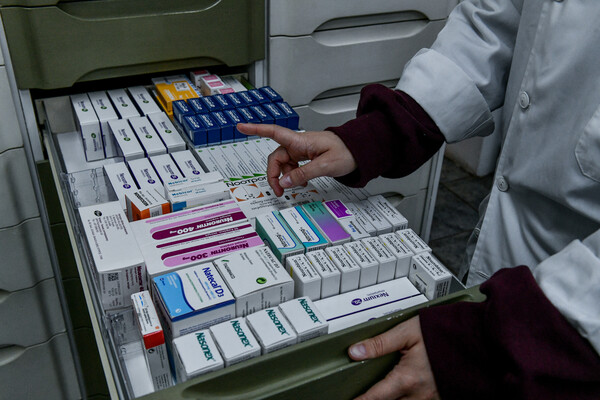 Καραθάνος για ελλείψεις φαρμάκων: Θα φτάσουμε μέχρι την ανάκληση αδειών