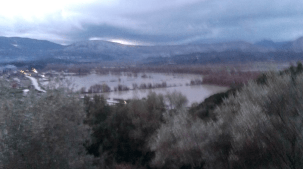 Θεσπρωτία: Υπερχείλισε ποταμός, 15.000 στρέμματα έγιναν «λίμνη»- Αποκλεισμένοι τρεις οικισμοί