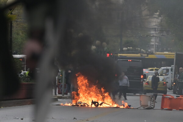 ΑΣΟΕΕ: 25 προσαγωγές για τα επεισόδια, άνοιξε η Πατησίων