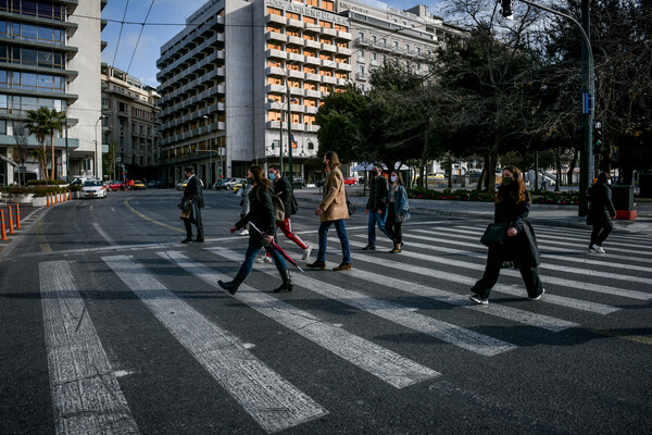 ΕΟΔΥ: Σε έξαρση η γρίπη, υποχωρεί ο κορωνοϊός- Η πρώτη κοινή έκθεση για λοιμώξεις του αναπνευστικού