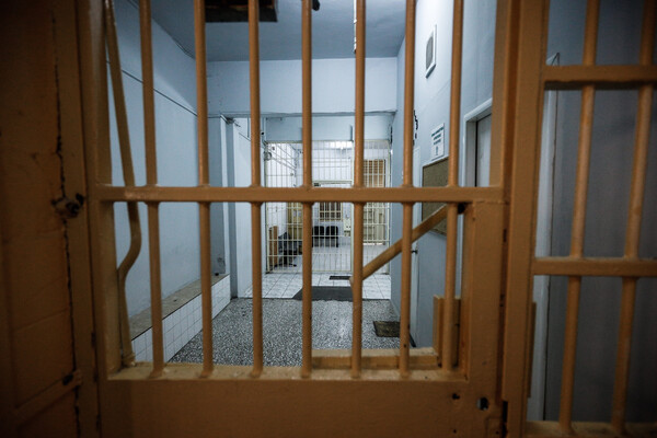 Αιφνιδιαστικός έλεγχος στις φυλακές Χανίων- Έψαχναν στοιχεία για τη διπλή δολοφονία στη Νέα Σμύρνη