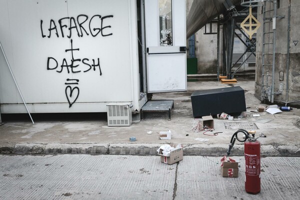 Η επίθεση στο εργοστάσιο της Lafarge στη Μασσαλία