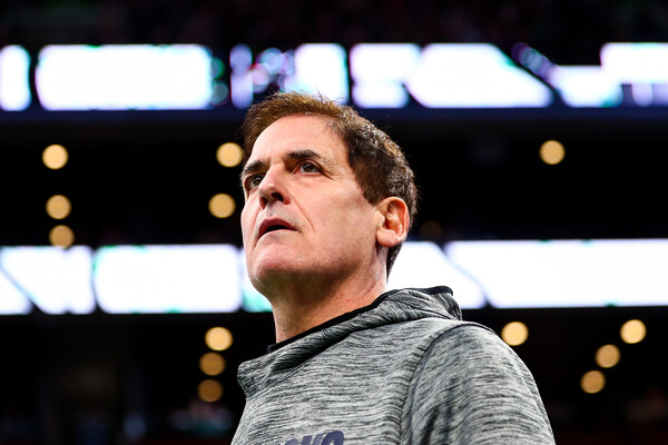 Ο δισεκατομμυριούχος Mark Cuban λέει ότι θέλει κι άλλα bitcoin, χαρακτηρίζοντας «ανόητους» τους επενδυτές χρυσού