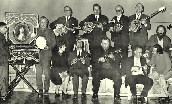 Το 1972, τέτοιες μέρες πριν από 50 χρόνια, κυκλοφορεί «Το Βρώμικο Ψωμί» του Διονύση Σαββόπουλου