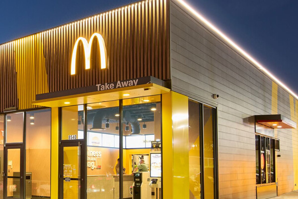 Τέξας: Η McDonald's άνοιξε το πρώτο, σχεδόν, αυτοματοποιημένο εστιατόριό της