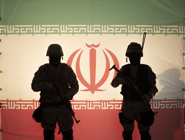 Η Βρετανία θα χαρακτηρίσει τρομοκρατική οργάνωση τους Φρουρούς της Επανάστασης του Ιράν