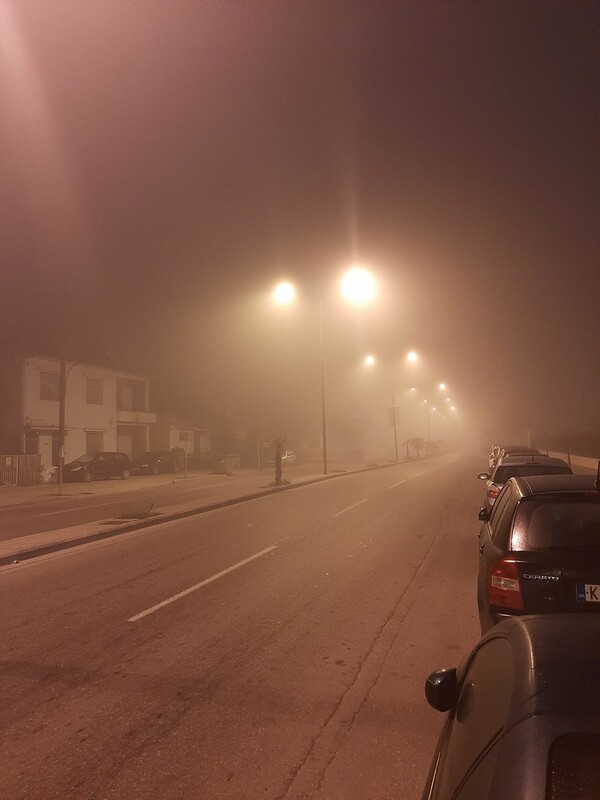 Λάρισα: Πυκνή ομίχλη ξανά στην πόλη- Περιορισμένη η ορατότητα