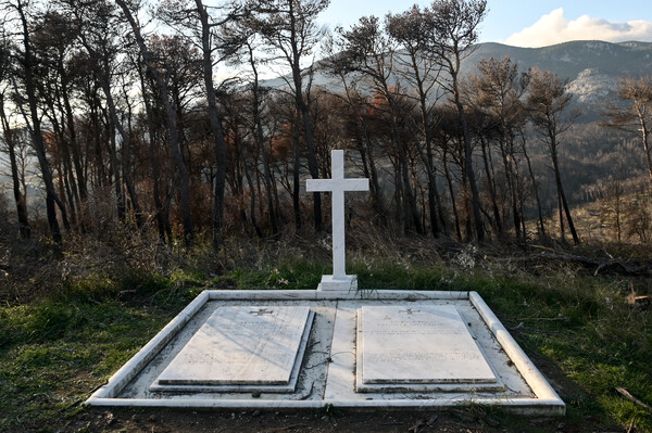 Ποιοι έχουν ταφεί στους βασιλικούς τάφους στο Τατόι-Βασιλείς, βασίλισσες, πρίγκιπες, πριγκίπισσες και ένας Αντιναύαρχος 