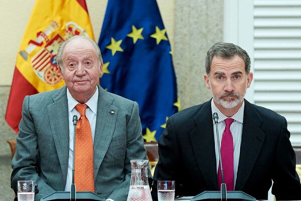 Τα άπλυτα στη φόρα: Σκάνδαλα και δράματα στους βασιλικούς οίκους του πλανήτη