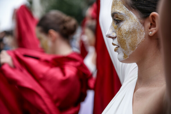 Πάτρα: Ήρθες πάλι τρελό καρναβάλι - Τελετή έναρξης σε ξέφρενους ρυθμούς 