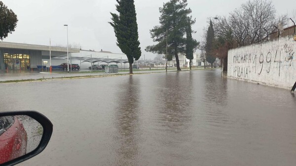 Καιρός-Αφήνει πίσω της πολλά προβλήματα η κακοκαιρία στη Βόρεια Ελλάδα