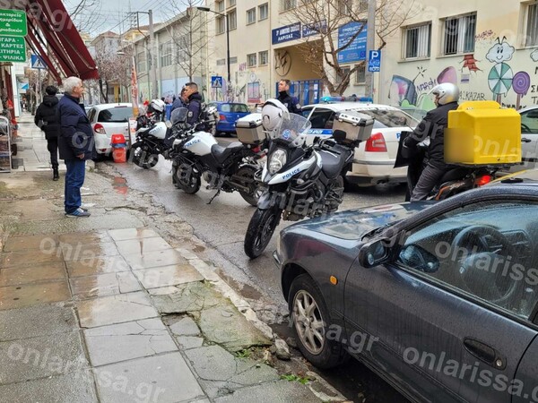 Λάρισα: Άγριο ξύλο μεταξύ δεκάδων ανήλικων έξω από Δημοτικό - Πέντε προσαγωγές