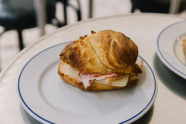 Morning Bar: Εκεί που η Αθήνα τρώει πλέον ένα πρωινό πραγματικά διαφορετικό