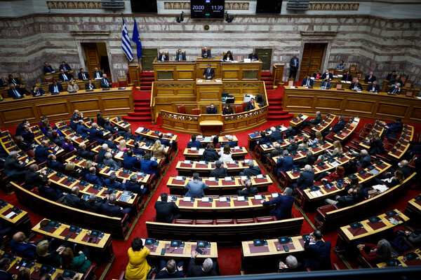Εκλογές 2023: Στη Βουλή η τροπολογία για το «μπλόκο» στο κόμμα Κασιδιάρη
