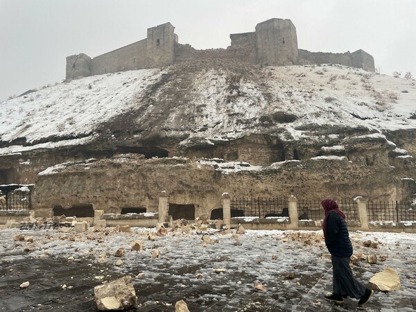 Σεισμός στην Τουρκία: Κατέρρευσε το 2.200 ετών κάστρο του Γκαζιαντέπ