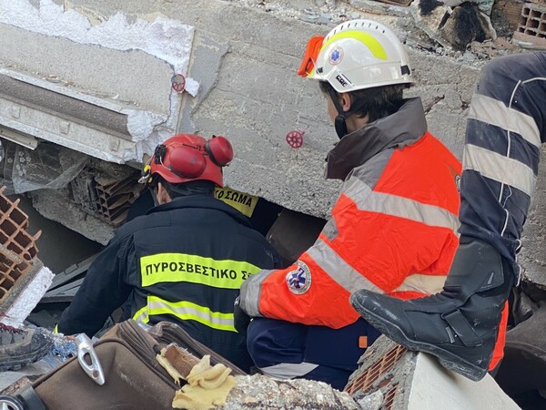 Σεισμός στην Τουρκία- Live o απεγκλωβισμός της 7χρονης Φατμέ