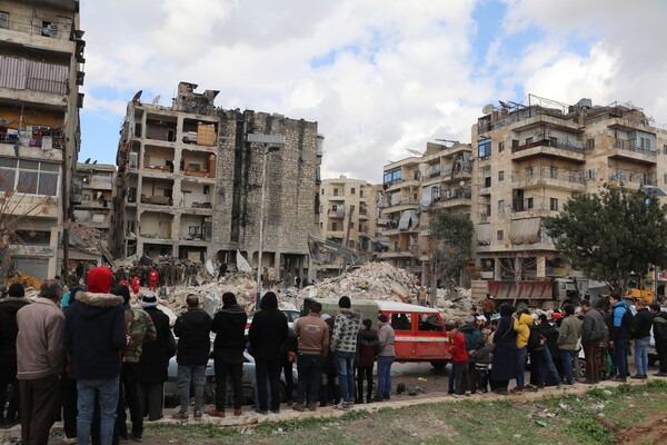 Σεισμός στη Συρία: Στο Χαλέπι, επιζώντες ψάχνουν για ζωή στα χαλάσματα