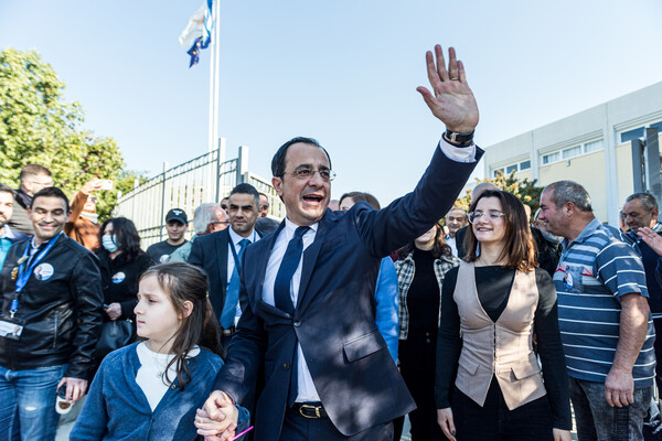 Εκλογές στην Κύπρο: Προβάδισμα Χριστοδουλίδη δίνουν τα πρώτα exit polls 