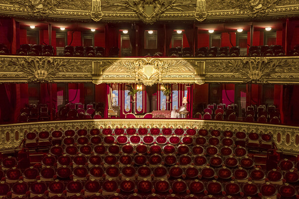 Airbnb offers 'Phantom of the Opera'-themed stay at Palais Garnier in Paris