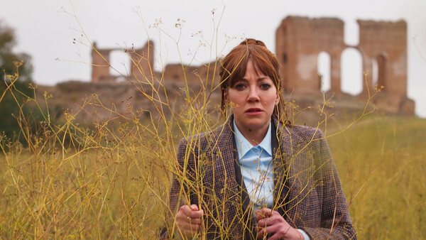 Cunk on Earth: Η ιστορία (της ανθρωπότητας) επαναλαμβάνεται ως φάρσα 