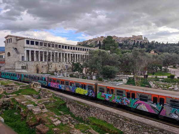 Καιρός: Τσικνοπέμπτη με άνοδο θερμοκρασίας και τοπικές νεφώσεις