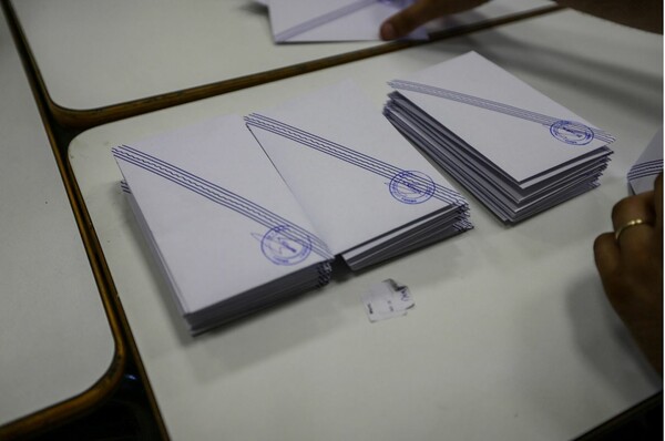Εκλογές 2023: Αυξάνονται οι αιτήσεις ομογενών για να ψηφίσουν στον τόπο διαμονής τους - Αναλυτικά η διαδικασία εγγραφής 