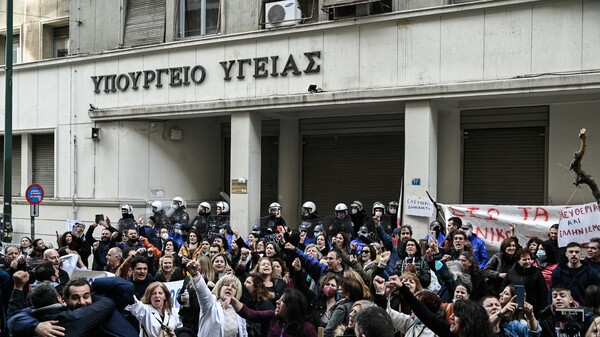 Απεργούν αύριο, Τετάρτη, γιατροί και νοσηλευτές σε όλη τη χώρα – Ποια είναι τα αιτήματά τους