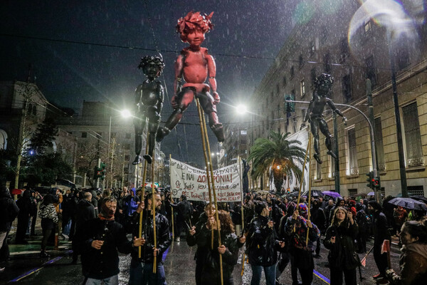 Δυστύχημα στα Τέμπη: Συγκέντρωση στο Σύνταγμα και πορεία διαμαρτυρίας προς τον Σταθμό Λαρίσης 