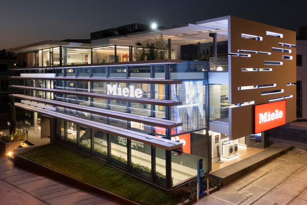 Miele Hellas: Εγκαινιάζει τις νέες εγκαταστάσεις της στην Αθήνα και μαζί, μια νέα περίοδο εξωστρέφειας