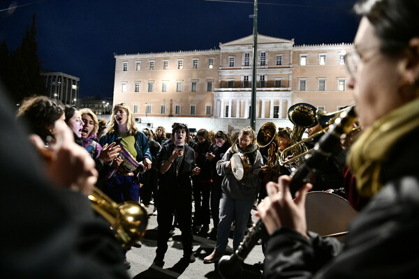 Συγκέντρωση και πορεία φεμινιστικών οργανώσεων στο κέντρο της Αθήνας