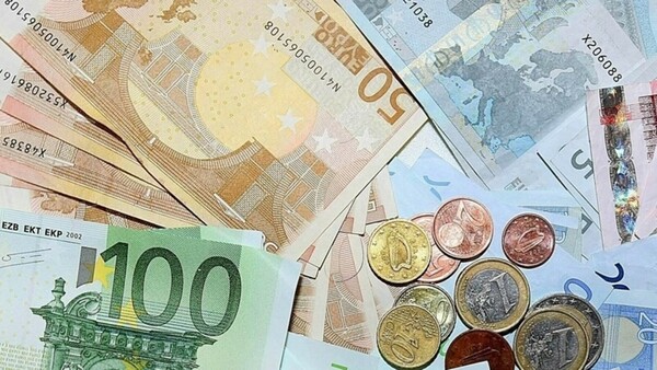 Κατώτατος μισθός: Έως «τα τέλη της επόμενης εβδομάδας» οι ανακοινώσεις- Τα σενάρια