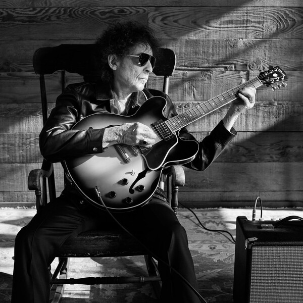 Bob Dylan: Χρόνια τώρα, ξέρει να ποζάρει ο άτιμος!