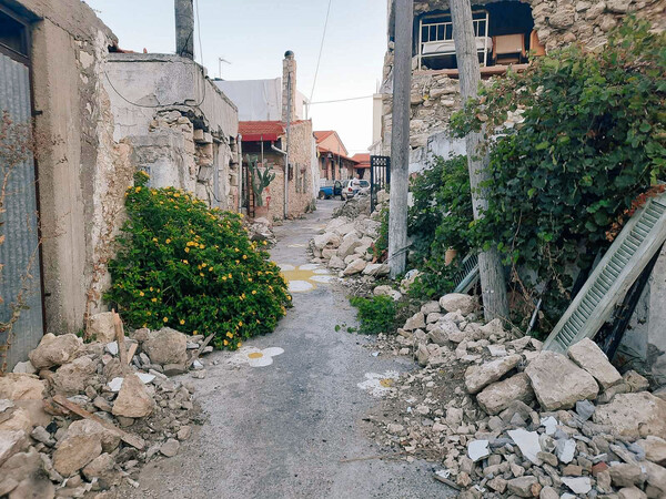 Αρκαλοχώρι: Οι ξεχασμένοι σεισμόπληκτοι