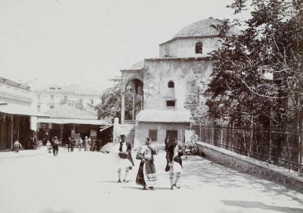 Μια βόλτα στην Αθήνα το 1906