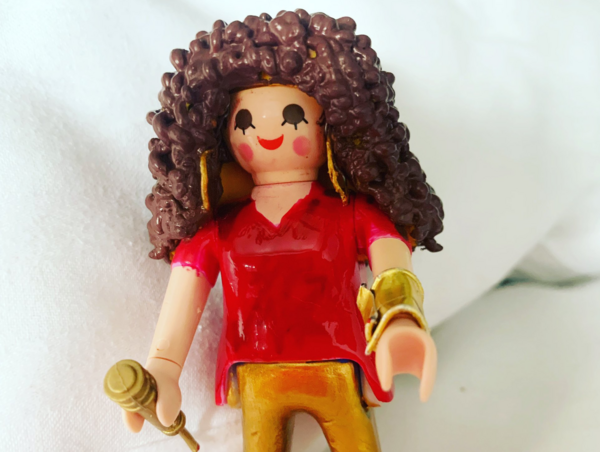 Η Κατερίνα Βρανά έγινε Playmobil - Η ανάρτηση στo Twitter