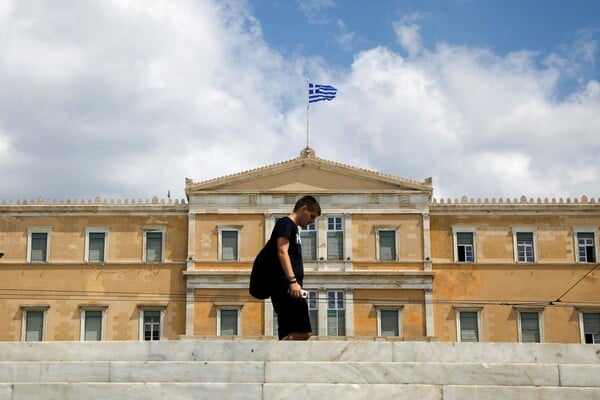 Εκλογές 2023: Οι ποινές για όσους δεν ψηφίσουν αδικαιολόγητα