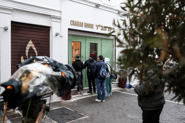 Τρομοκρατικό δίκτυο στην Αθήνα: Στον ανακριτή σήμερα οι δύο κατηγορούμενοι