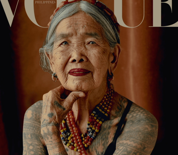 Η ιθαγενής Φιλιππινέζα tatto artist ηλικίας 106 ετών έγινε το γηραιότερο άτομο στο εξώφυλλο της Vogue