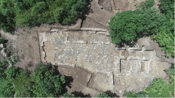 Βουλγαρία: Σπάνια αρχαιολογική ανακάλυψη – Βρέθηκε κυριλλική επιγραφή του 10ου αιώνα