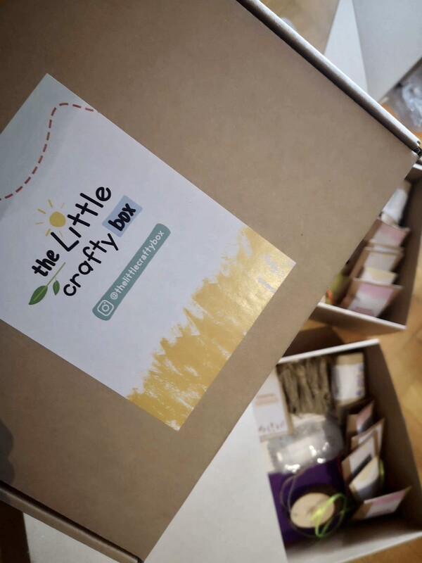 The Little Crafty Box: Ένα πασχαλινό δώρο για να ενθουσιάσεις το παιδί ή το βαφτιστήρι σου