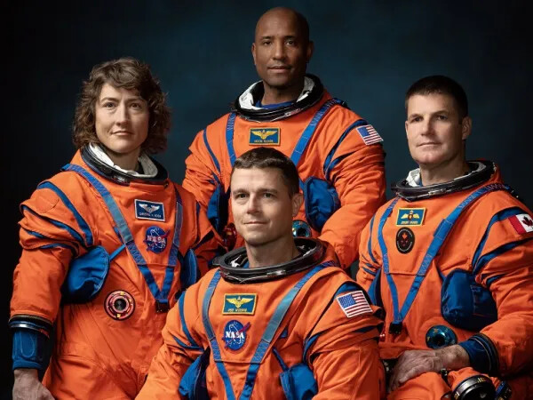 NASA: Οι 4 αστροναύτες που θα πάνε το 2024 κοντά στη Σελήνη