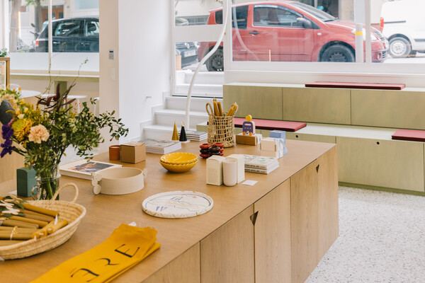 ĒRE Athens: Για μικρά ανεξάρτητα brands και ανάλαφρα cheesecakes στο νέο concept store της Αθήνας