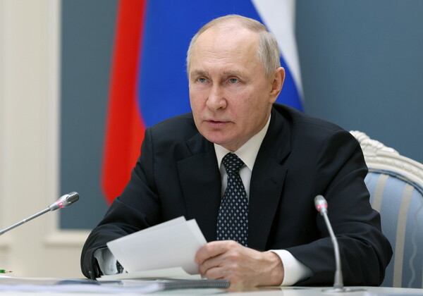 Νέες αποκαλύψεις για τον Βλαντιμίρ Πούτιν από τον Ρώσο λοχαγό: «Εκτιμά μόνο τη ζωή του, της οικογένειας και των φίλων του»