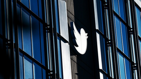 Twitter: Ο Έλον Μασκ επανέφερε το λογότυπο της πλατφόρμας - Tι ήταν το meme με τον σκύλο