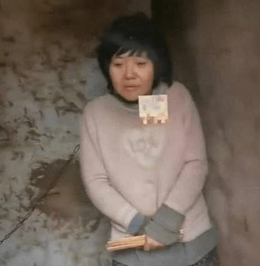 Κίνα: Άνδρας καταδικάστηκε γιατί κρατούσε αλυσοδεμένη την γυναίκα του 