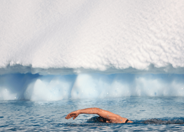 Γιώργος Τσιάνος: Ο γιατρός που κολύμπησε στην Ανταρκτική
