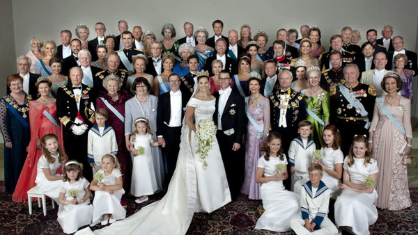 Βασιλικές οικογένειες: 