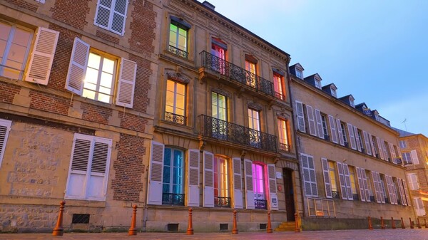 Αρθούρος Ρεμπώ: Ένα σπίτι- μουσείο με σπάνια αντικείμενα στη γενέτειρά του στη Βόρεια Γαλλία