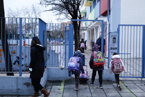 Πώς θα λειτουργήσουν τα σχολεία μετά το Πάσχα-Λήξη μαθημάτων και εξετάσεις